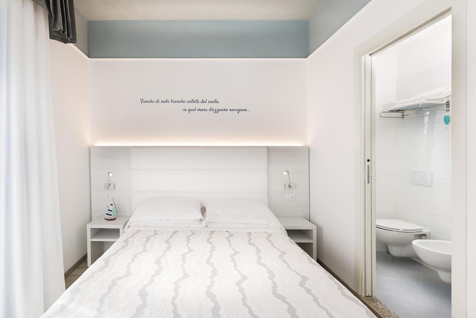 Hotel Eliseo เบลลาเรีย-อีเจอา มารีนา ภายนอก รูปภาพ
